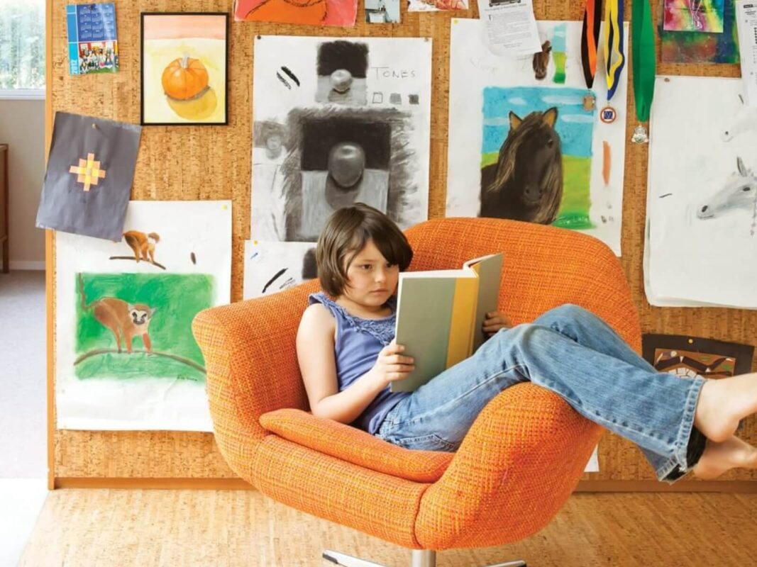 How To Arrange Art For a Flawless Wall Display In Your Home | The Pacific Depot